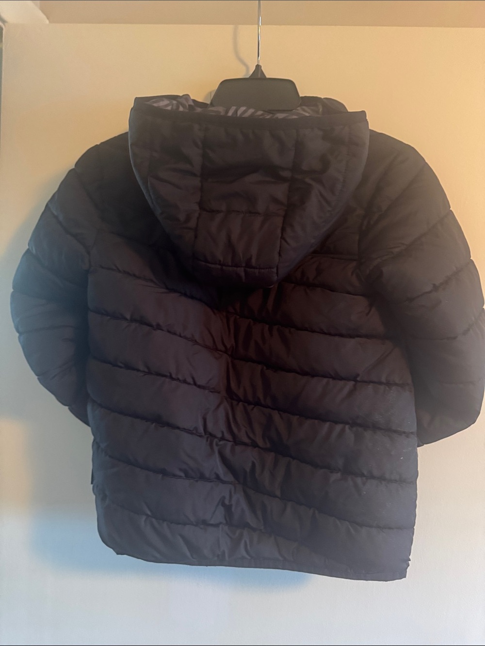 Volcom Black Quilted Jacket with Lime Logo - Picture 5 of 5